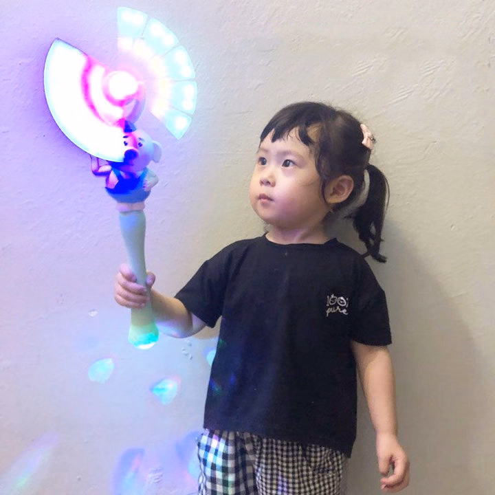 Gậy Chong Chóng Phát Sáng Có Nhạc 56240 - Lady'S Passion - Ảnh 2