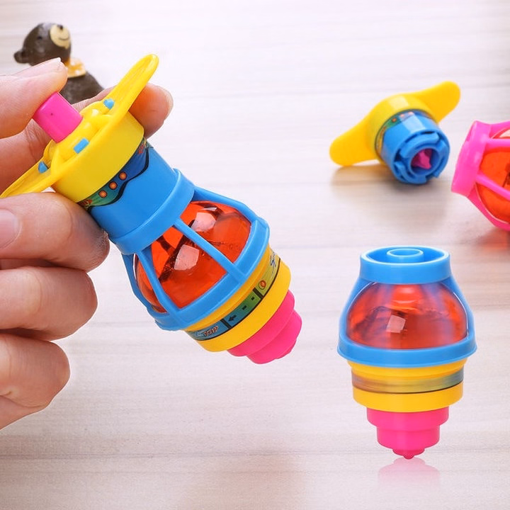 Bộ 2 Con Quay Ufo Có Đèn Nhạc 57405 - Lady'S Passion - Ảnh 5