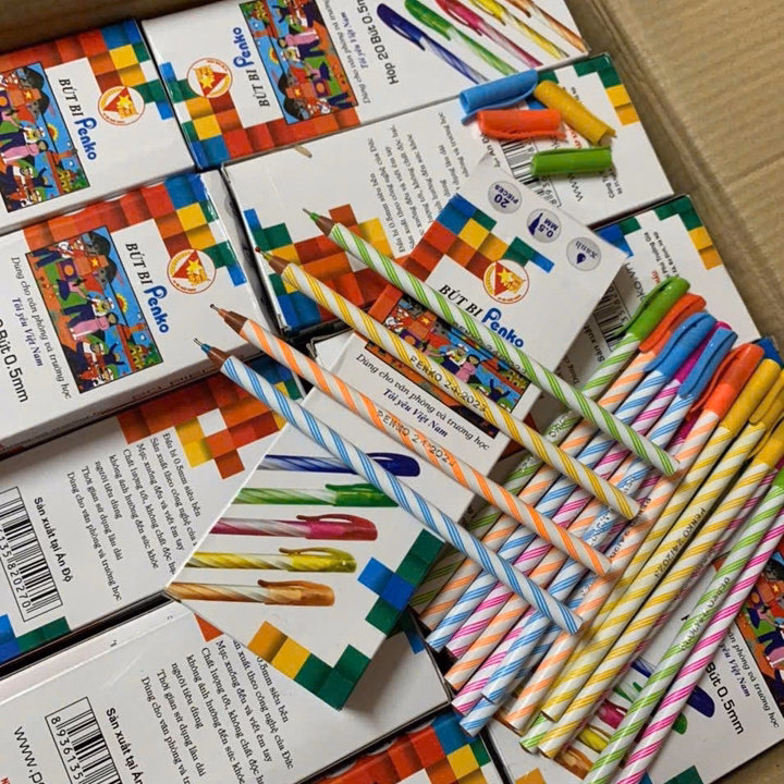 Hộp 20 Bút Bi Nến Penko Mực Xanh - Lady'S Passion - Ảnh 5